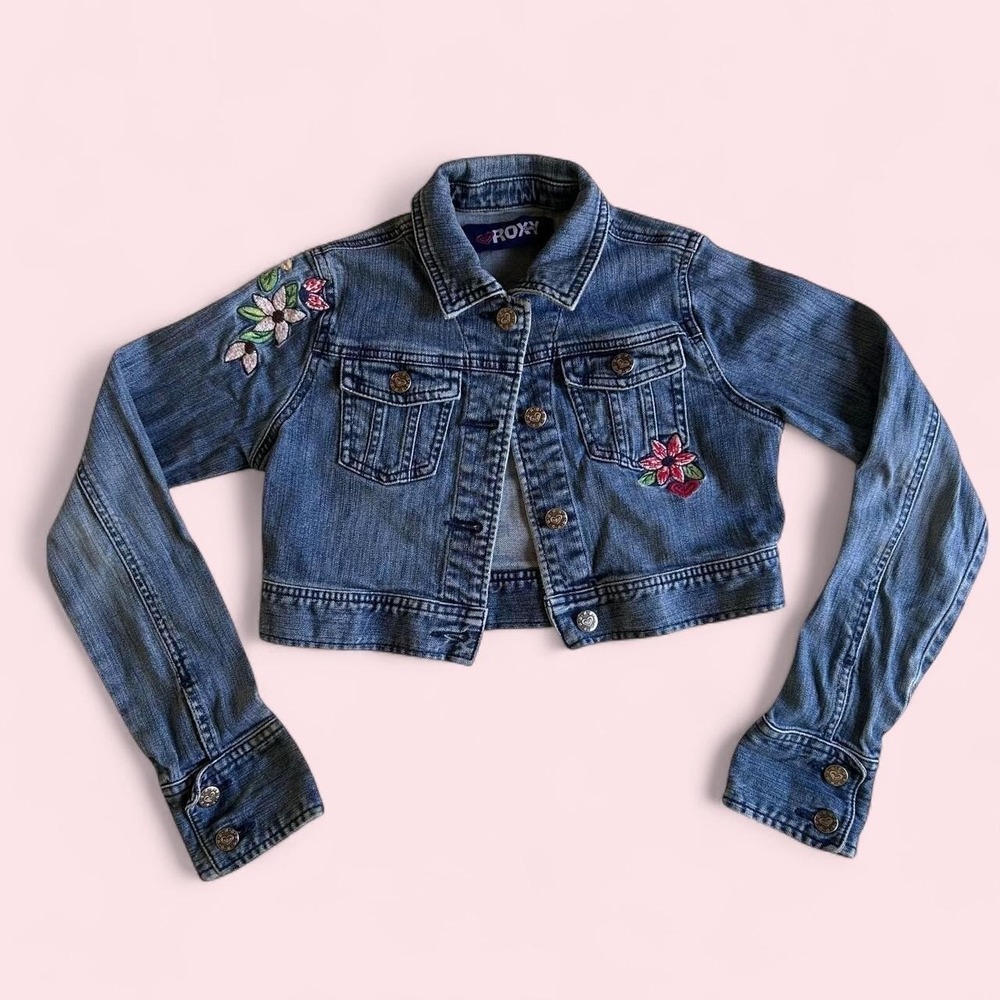 Vintage Roxy Girl Blue Denim Cropped Jacket Floral Embroidered Heart Buttons